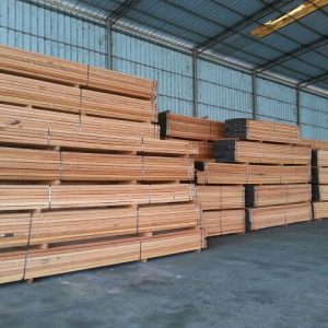 RED MERANTI WOOD 2'' X 10''